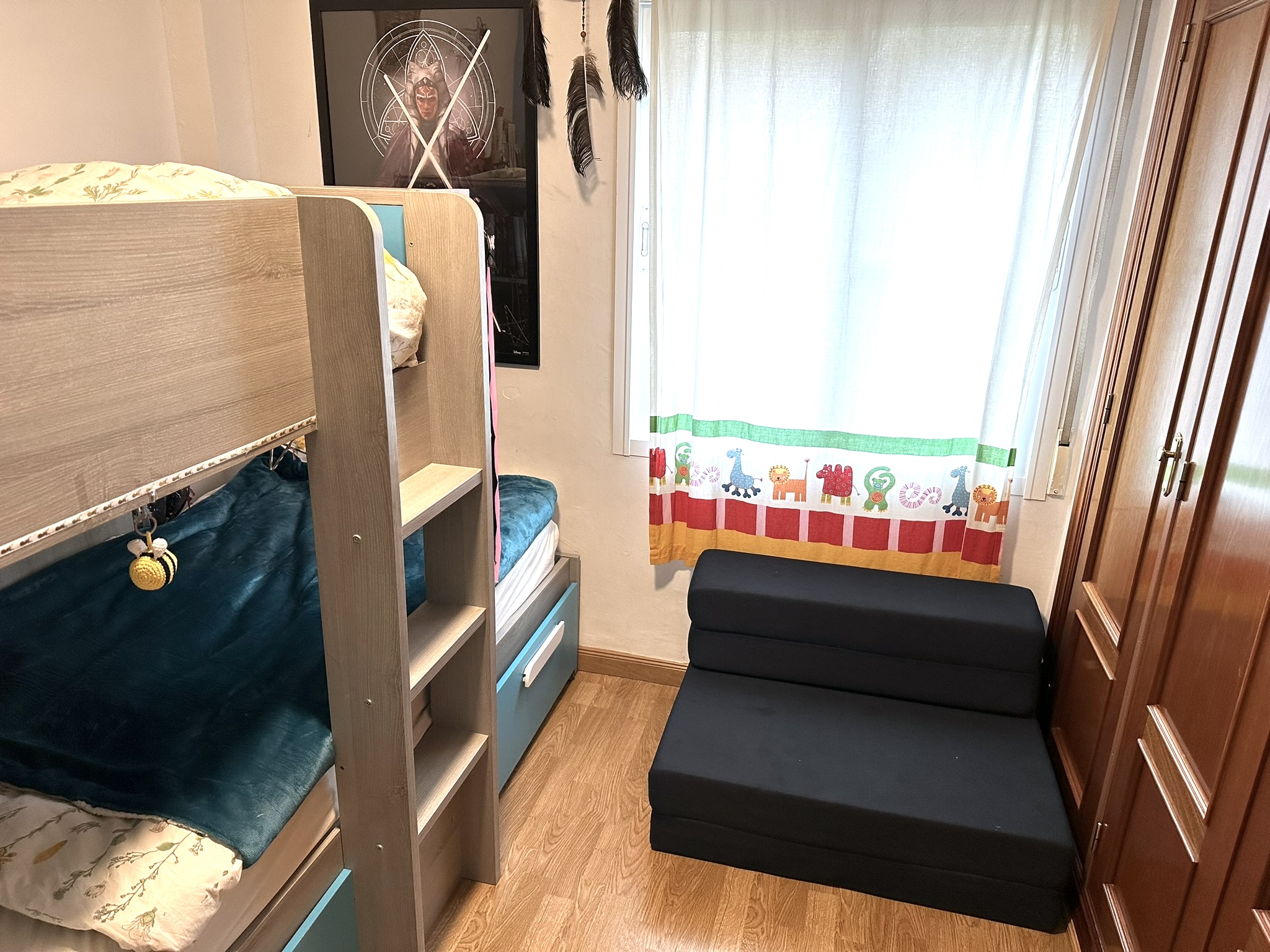 Double bedroom/ Dormitorio doble